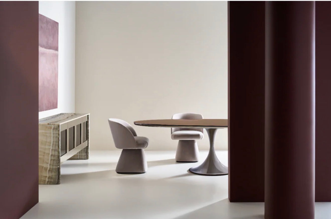 Casa Milano Oval Mirror Dining Table – Luxury Pedestal Design