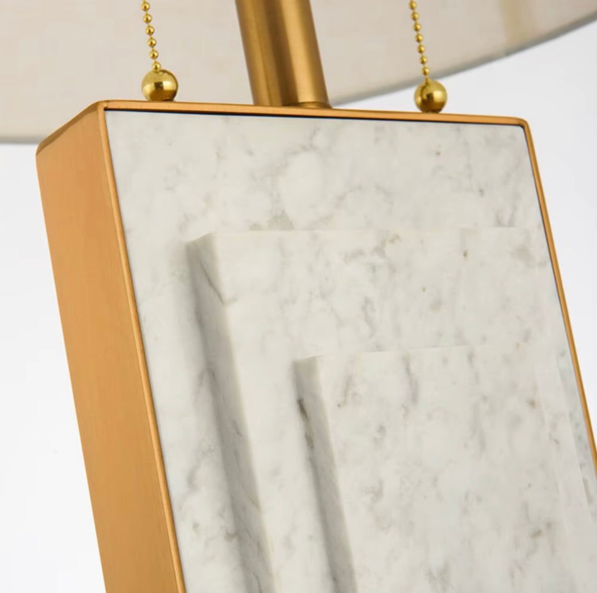 Élodie Alabaster Table Lamp