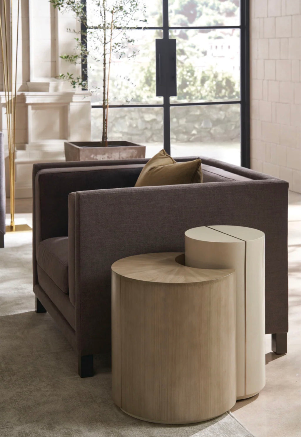 Casa Milano Brown Linen Lounge Chair | Luxury Modern Accent Chair