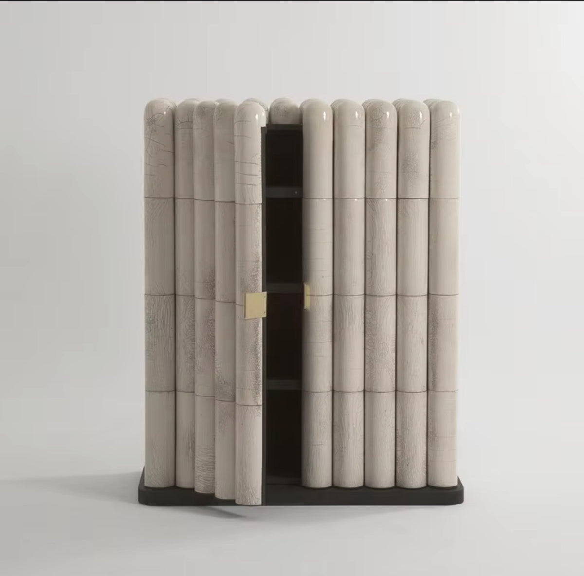 AVORIO SCULPTURAL SIDEBOARD