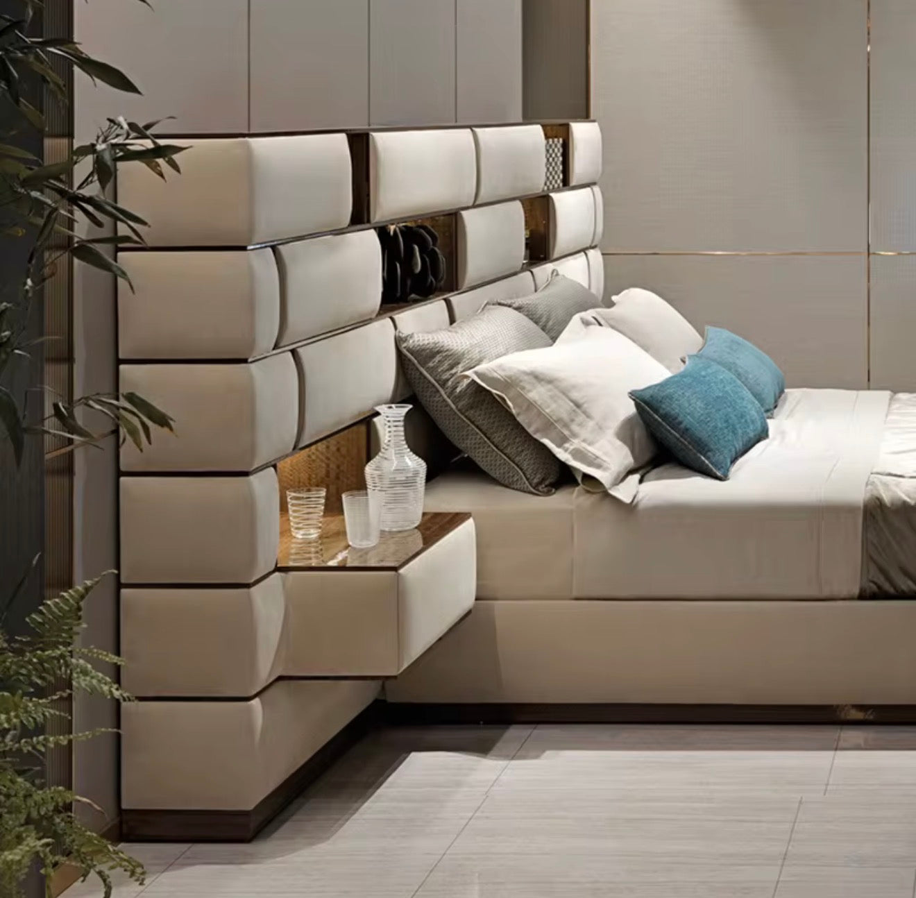 🛌 Casa Milano Trianon Royal Bed