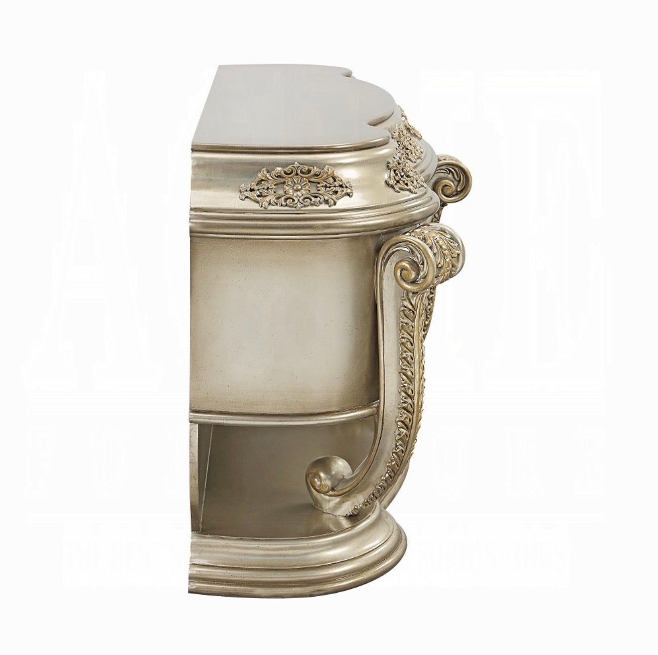 The Palazzo “Valmont Palace” Edition by Casa Milano