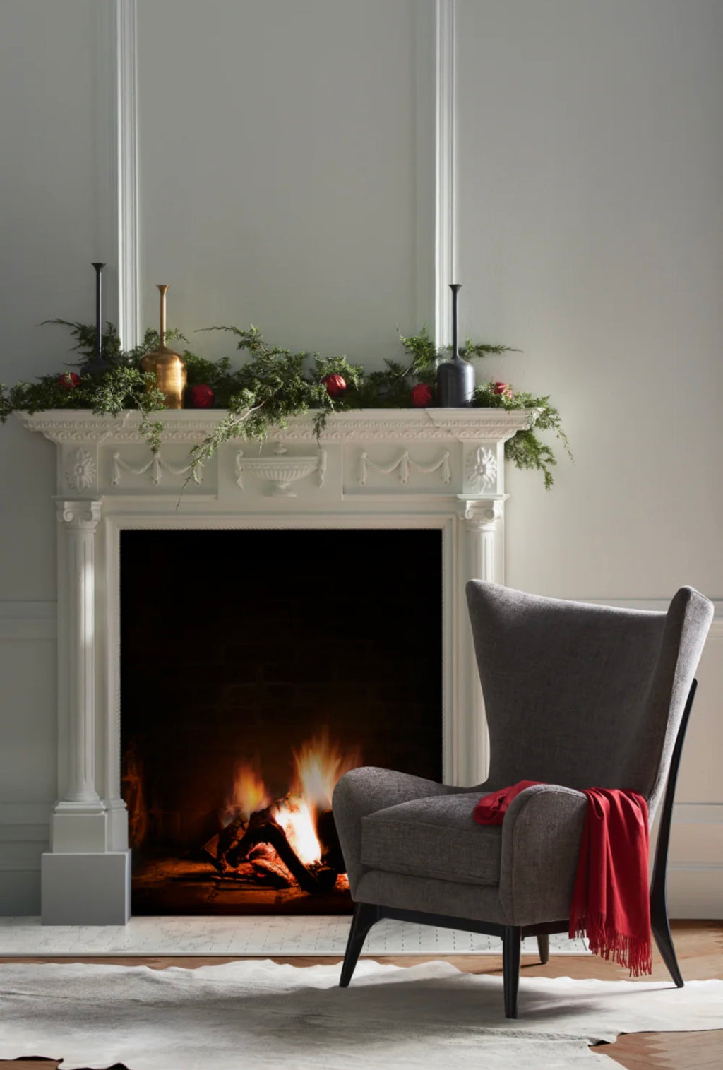 Casa Milano Modern Wing Lounge Chair – Textured Fabric (White & Gray)