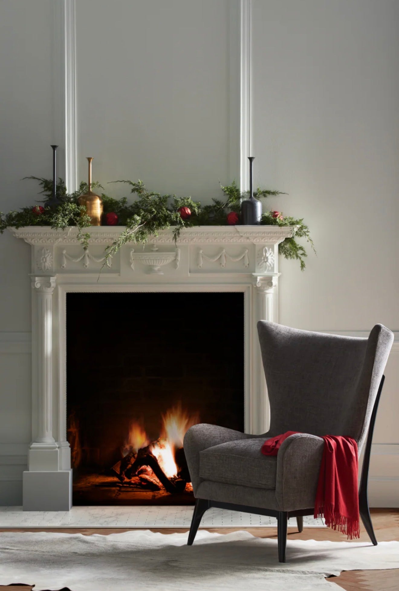 Casa Milano Modern Wing Lounge Chair – Textured Fabric (White & Gray)