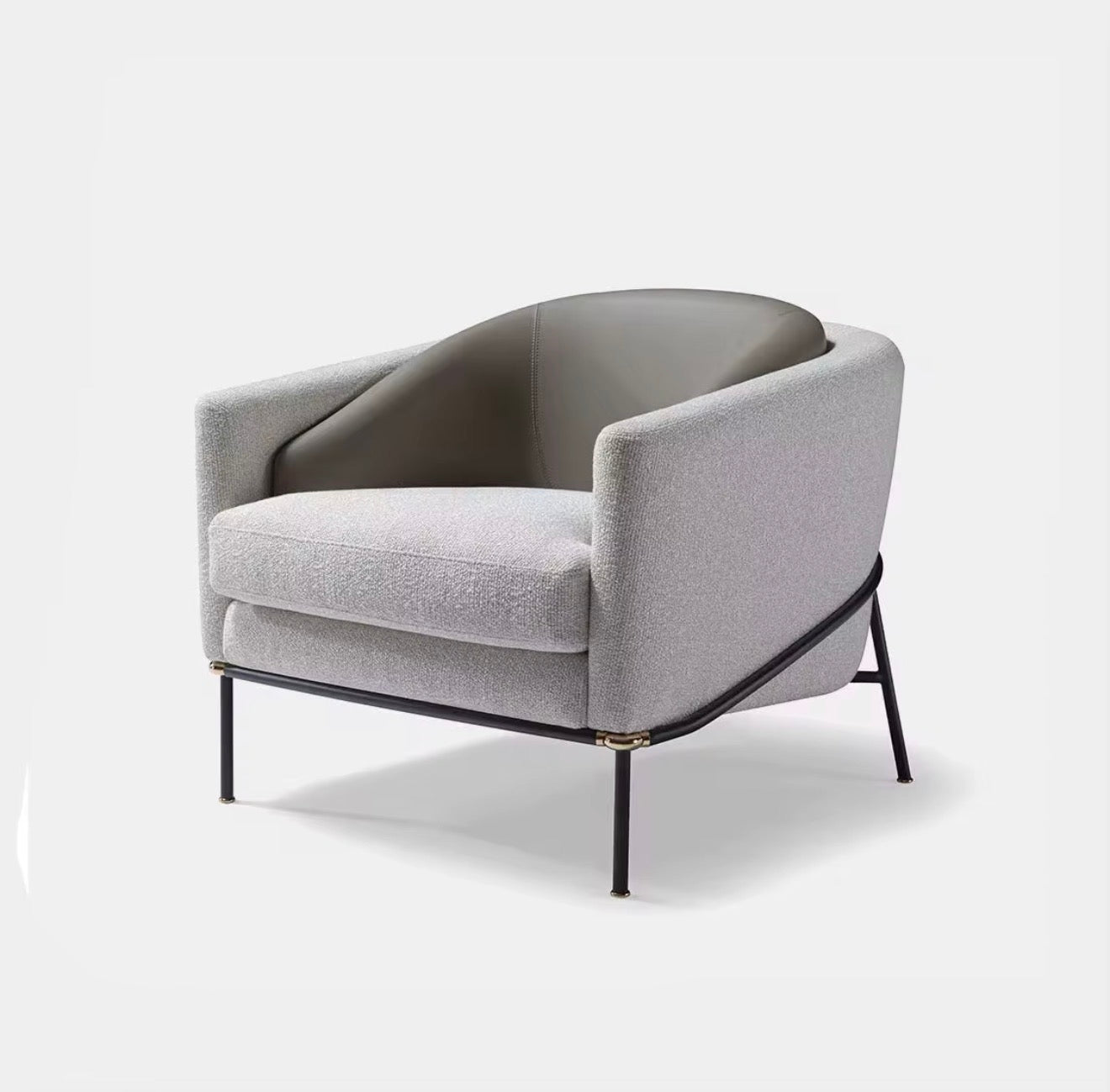 Casa Milano – Nicollet Signature Lounge Chair