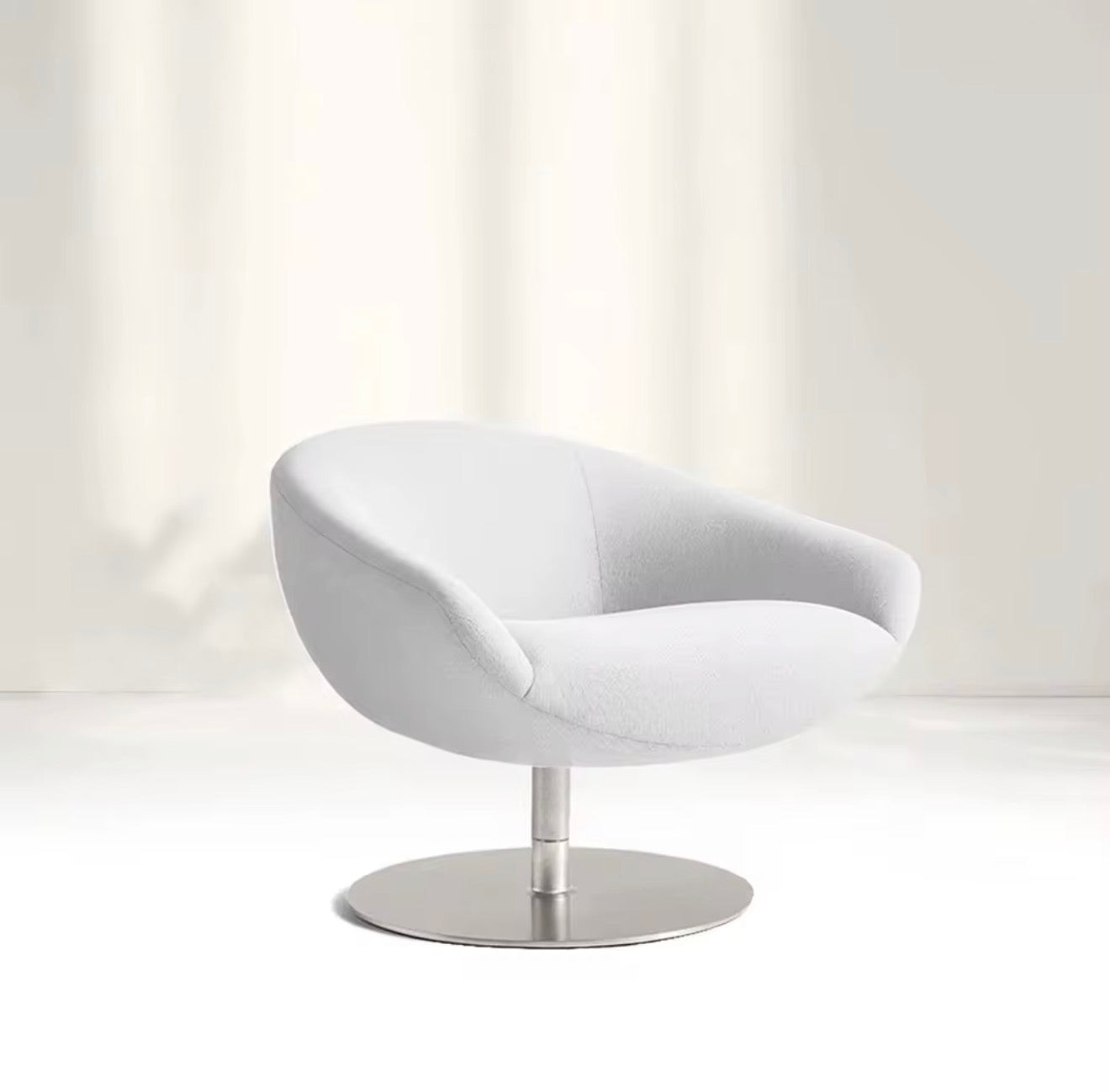 Casa Milano Aurelius Swivel Lounge Chair