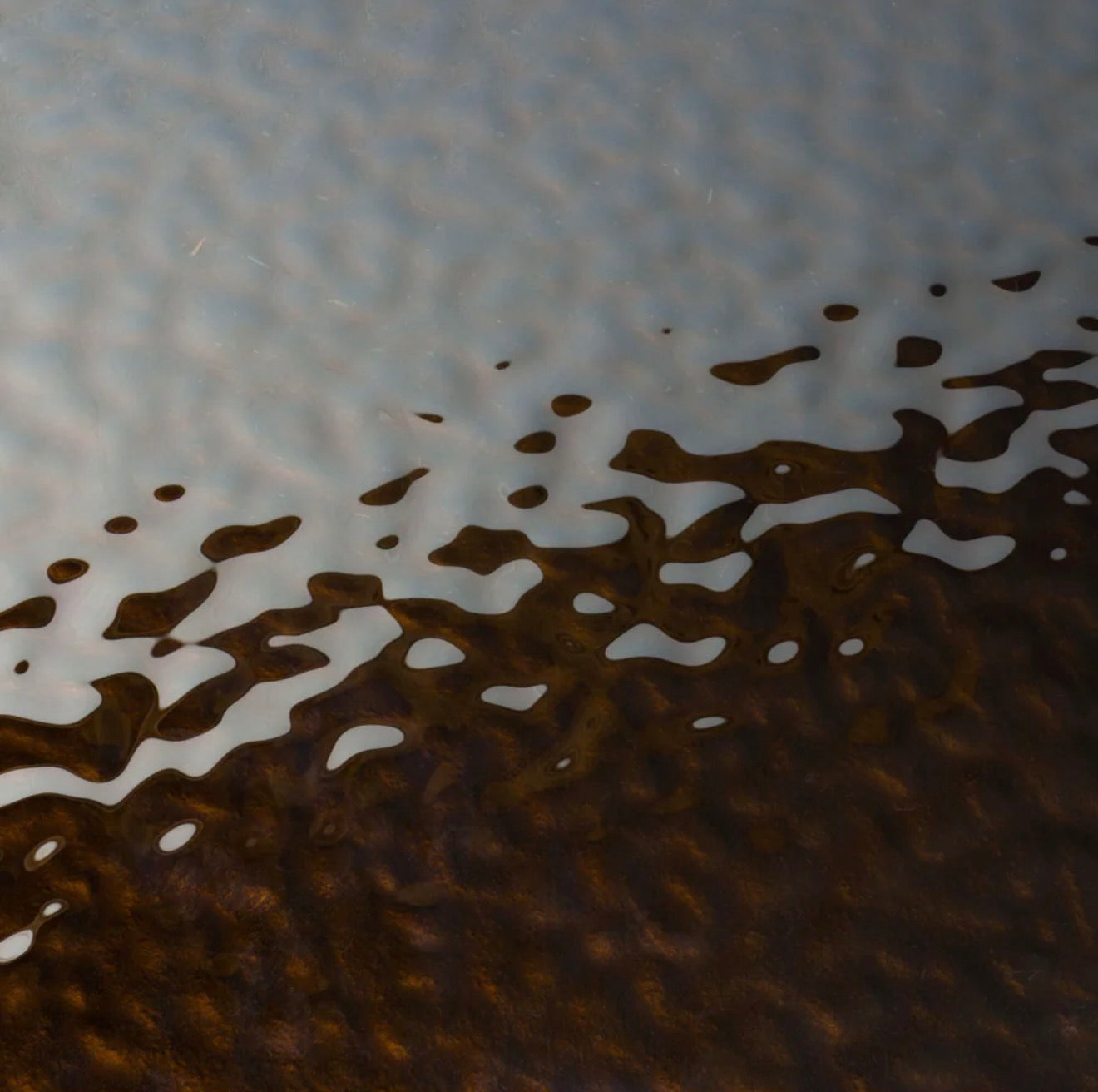 Casa Milano – Pyrite Textured Glass Dining Table