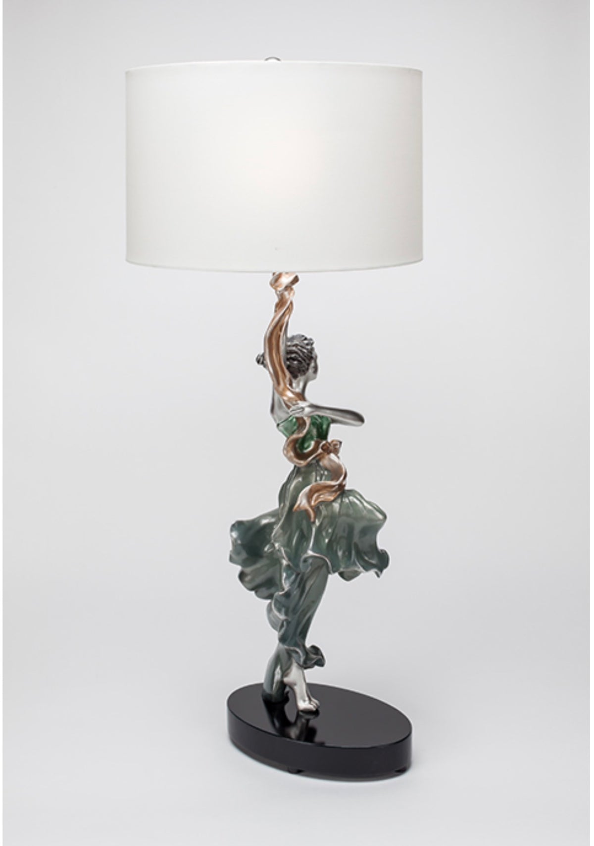 ISADORA SCULPTURE TABLE LAMP