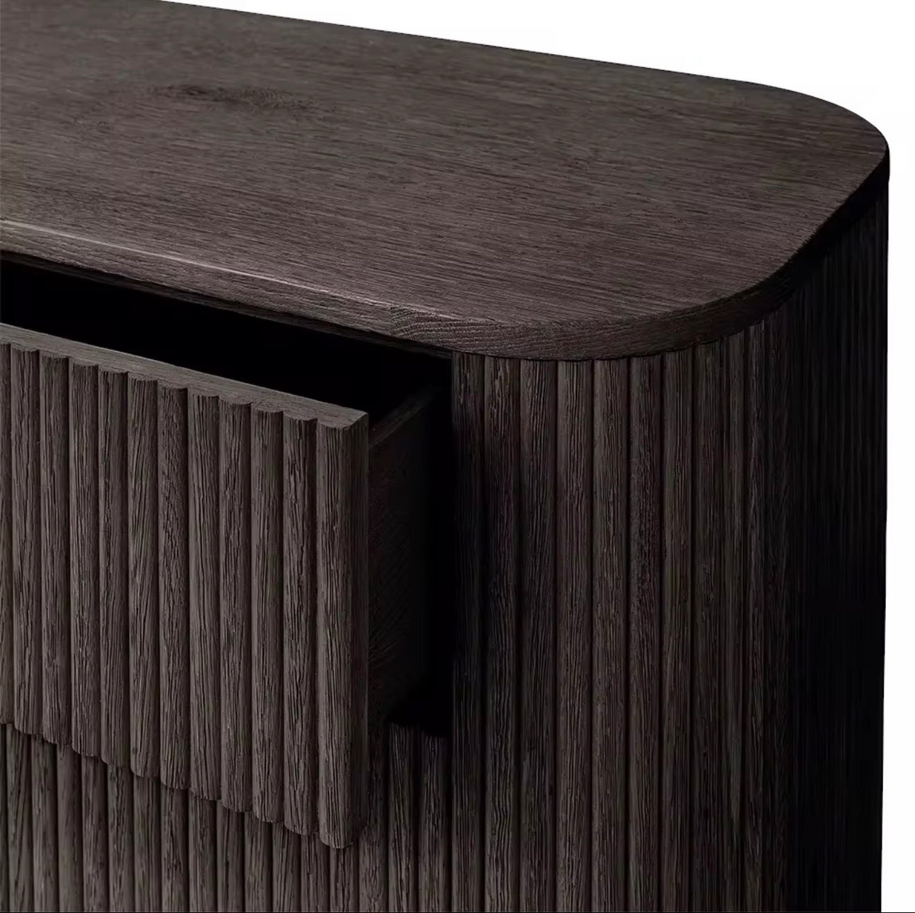Casa Milano – Siena Floating Oak Dresser Collection