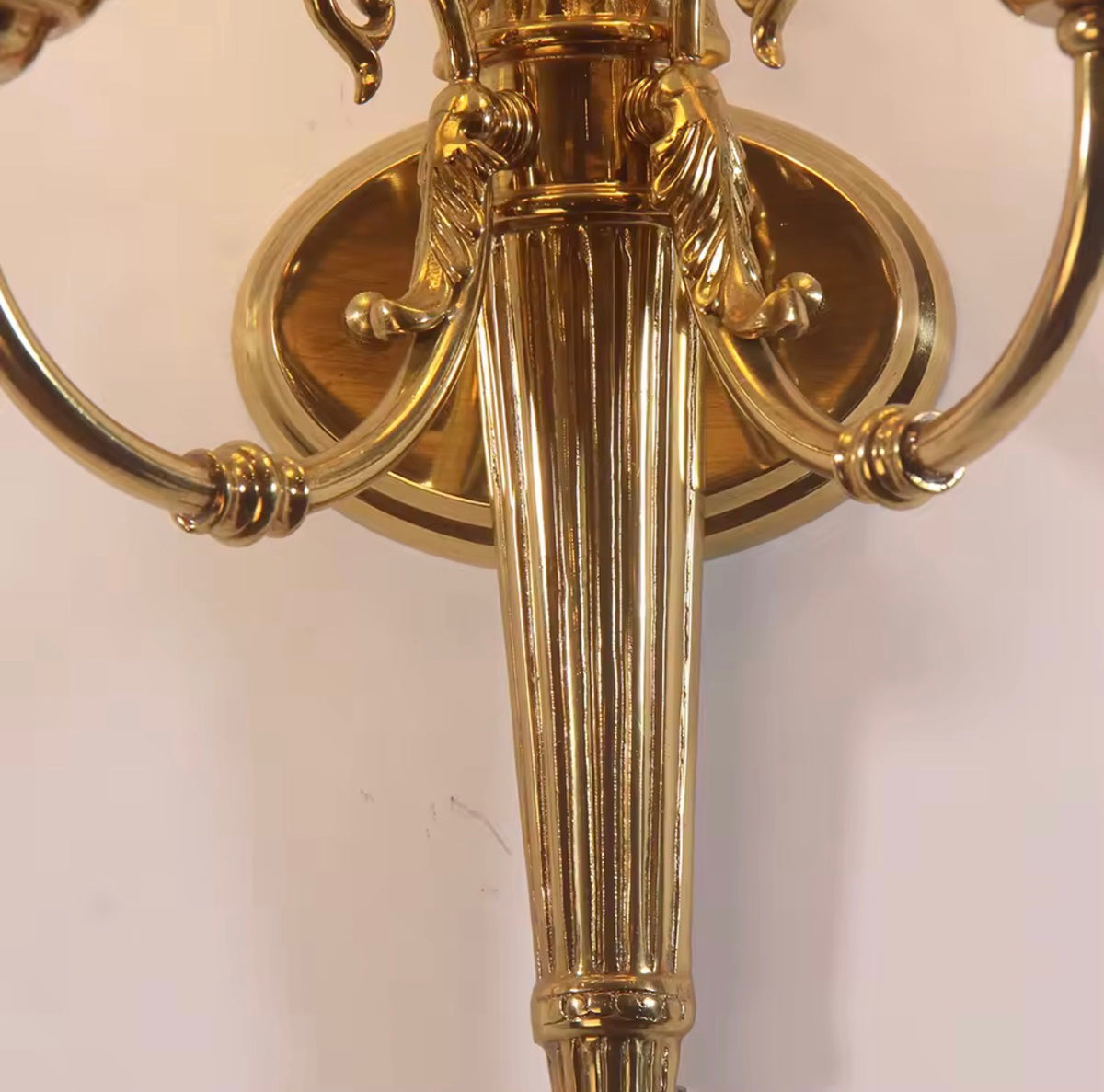 Chateau Versailles Antique Brass Wall Sconce