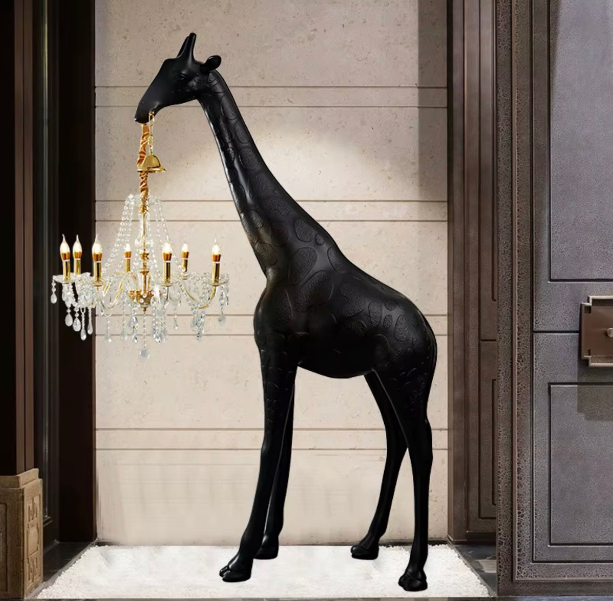 Giraffe Sculpture Floor Lamp