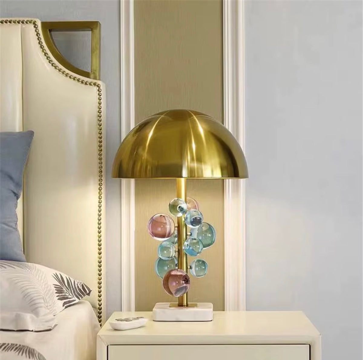 Globo Crystal Table Lamp