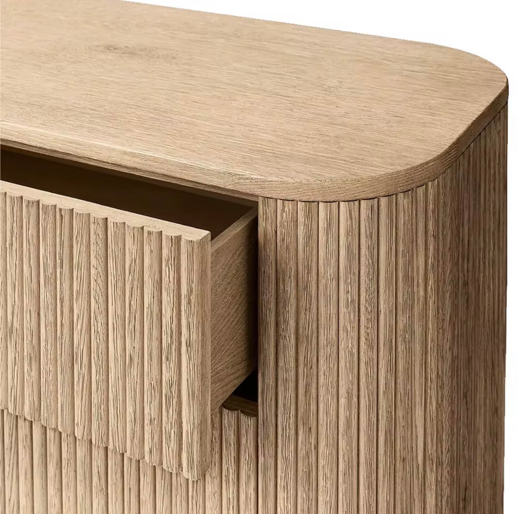 Casa Milano – Siena Floating Oak Dresser Collection