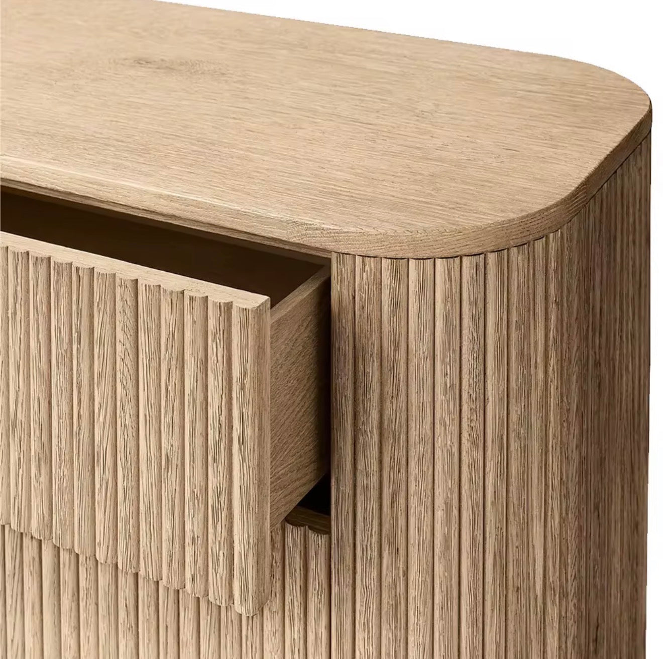 Casa Milano – Siena Floating Oak Dresser Collection