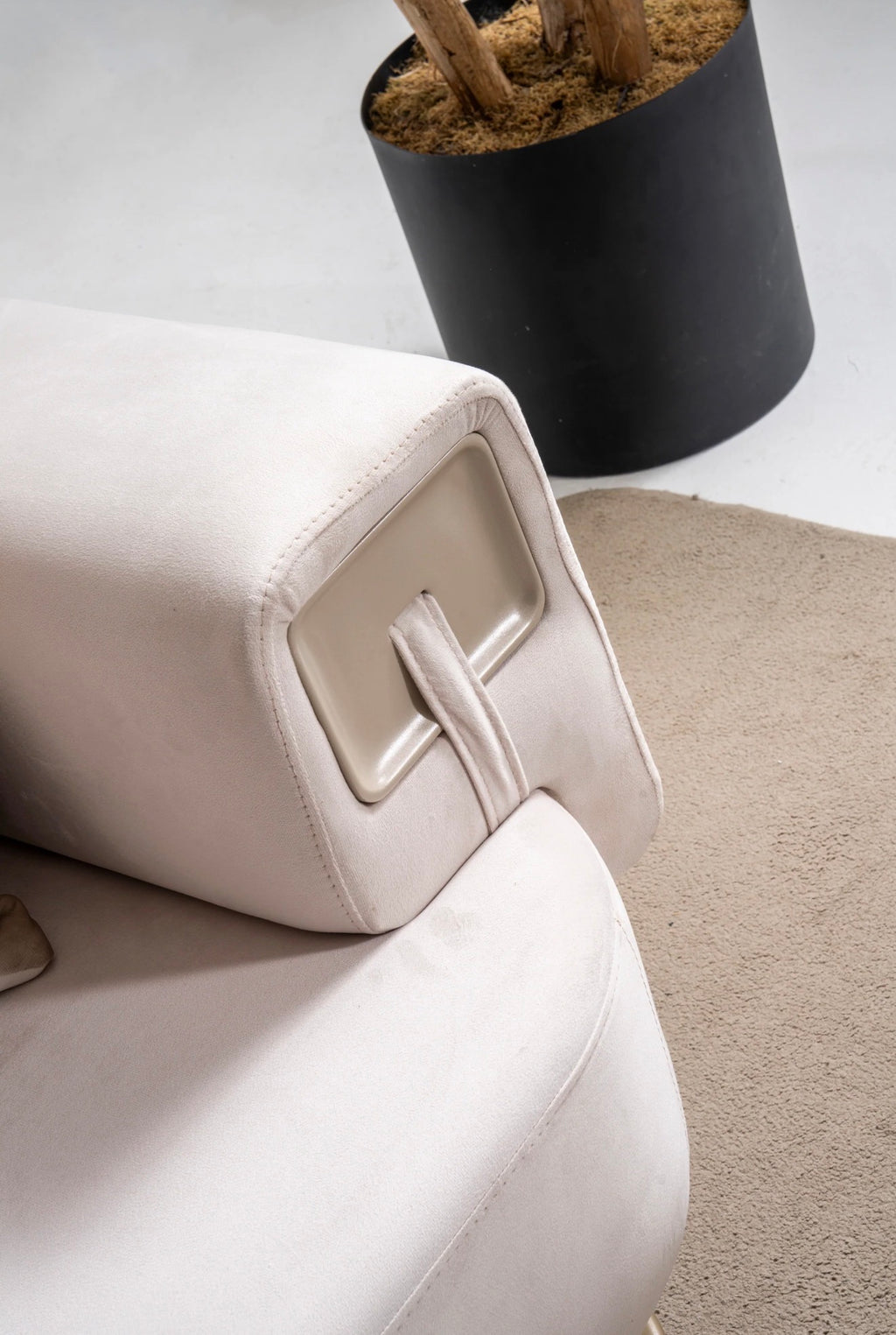 Casa Milano - Athena Living Room Set