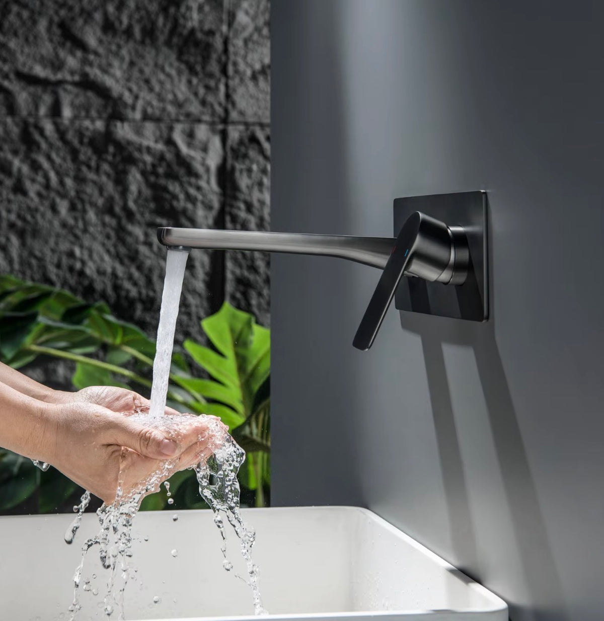 Vittoria Digital Wall-Mounted Basin Faucet