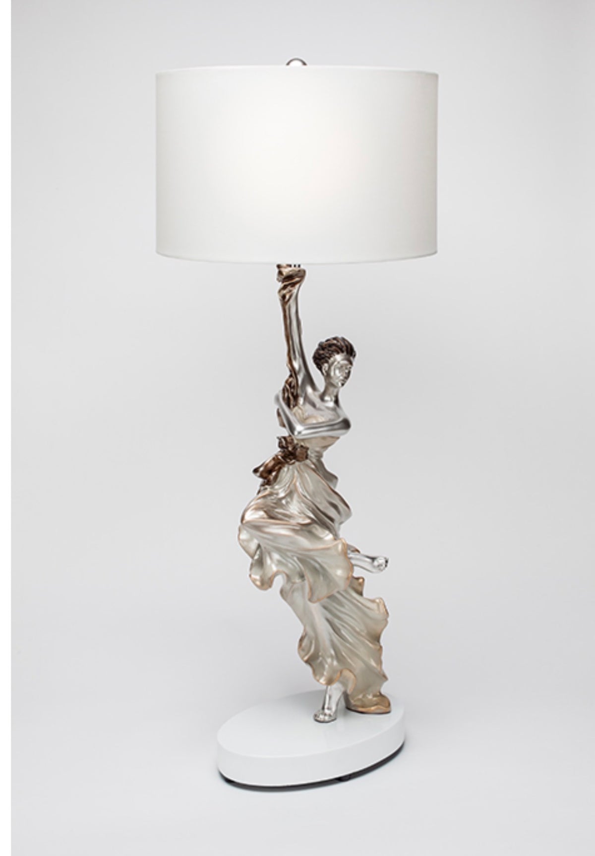ISADORA SCULPTURE TABLE LAMP