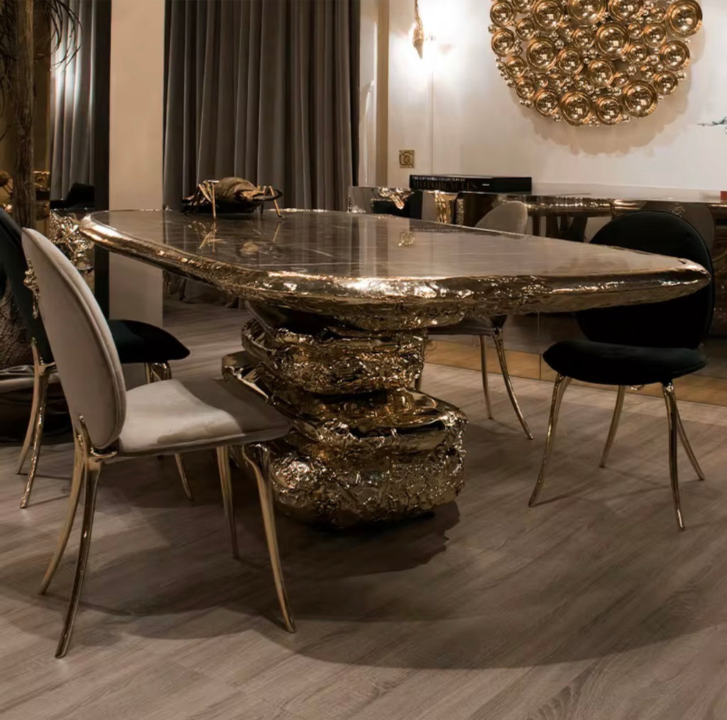 Casa Milano – Valentini Signature Dining Table