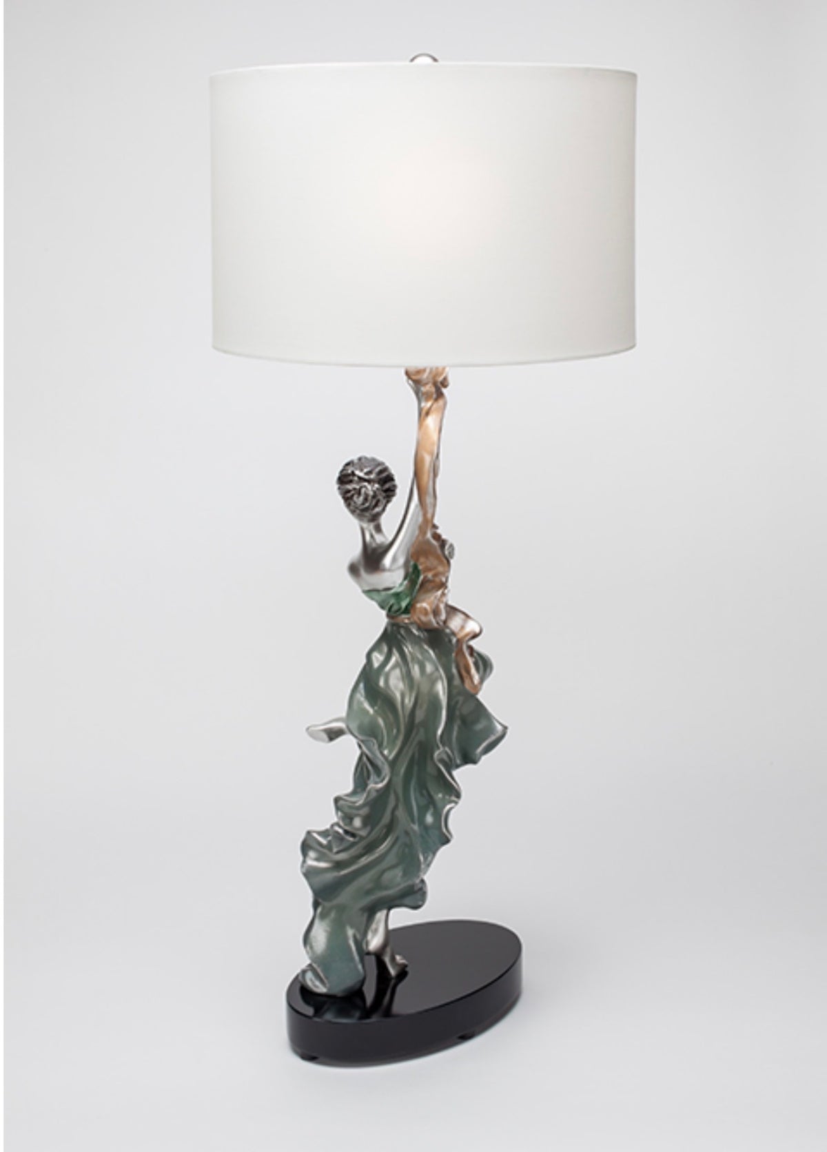 ISADORA SCULPTURE TABLE LAMP