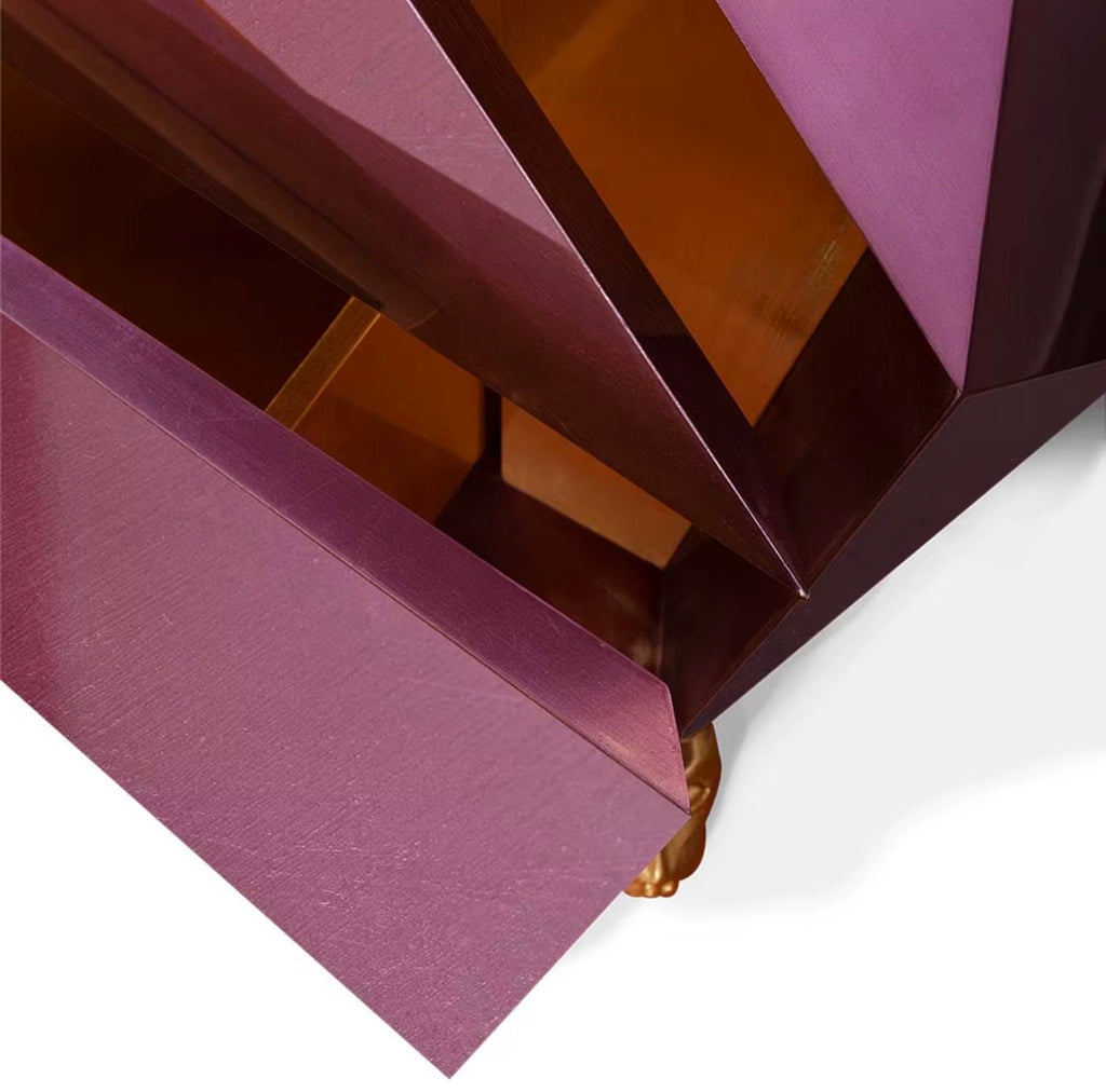Casa Milano™ Amethyst Diamond Facet Luxury Sideboard – Sculptural Geometric Console with Gold Base