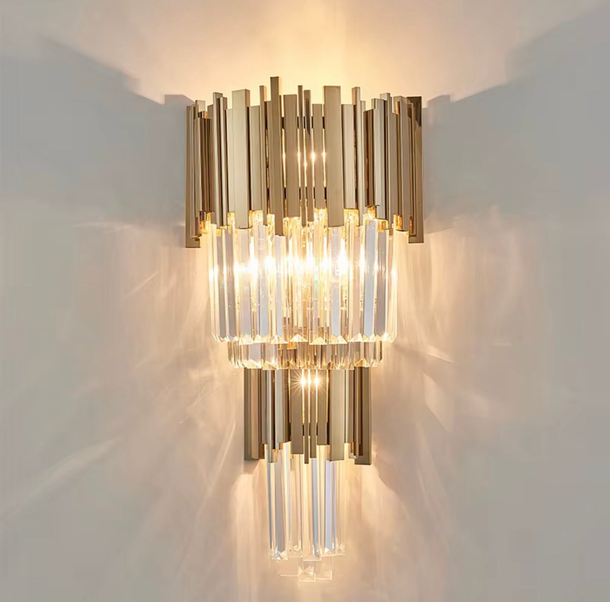 Elliot Crystal Wall Lamp