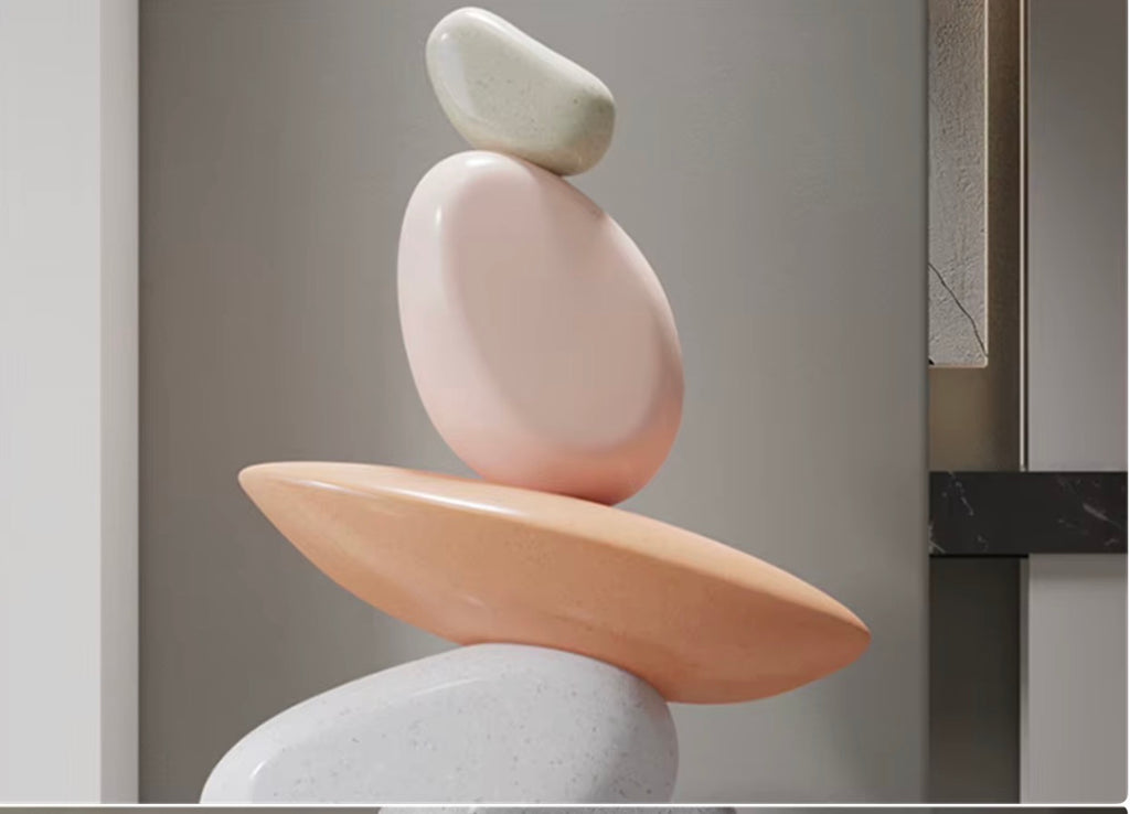 Serenza Sculptural Resin Décor