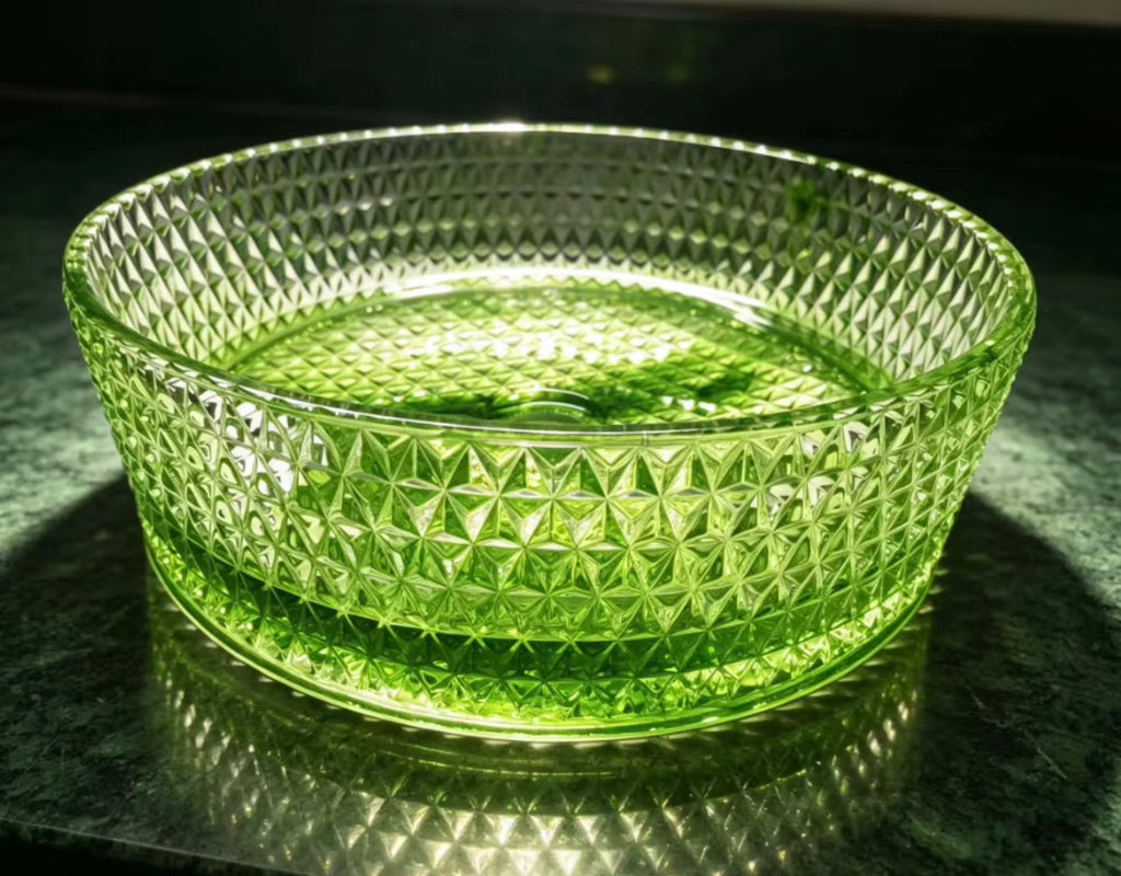 Serafina Diamond-Embossed Glass Vessel Sink
