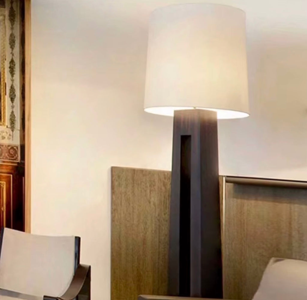 Éloise Floor Lamp