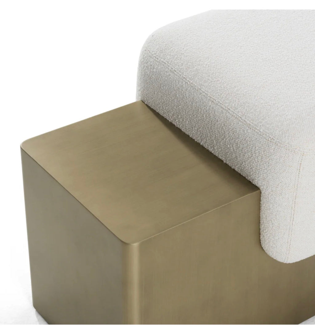Casa Milano – Modern Triumph Upholstered Bench (White Fabric & Gold Base)