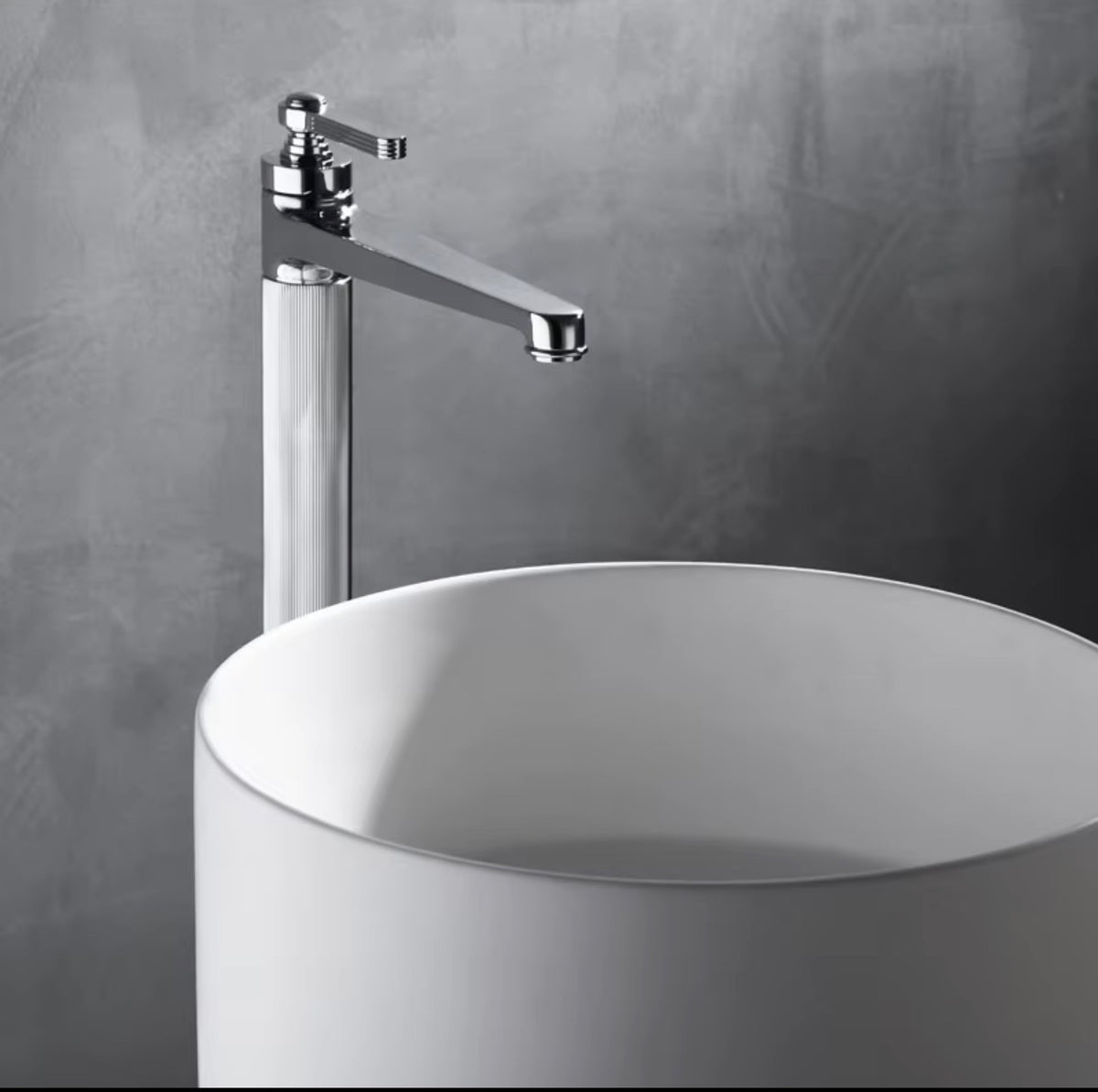 SERAFINA FLOOR-MOUNTED PEDESTAL BASIN FAUCET