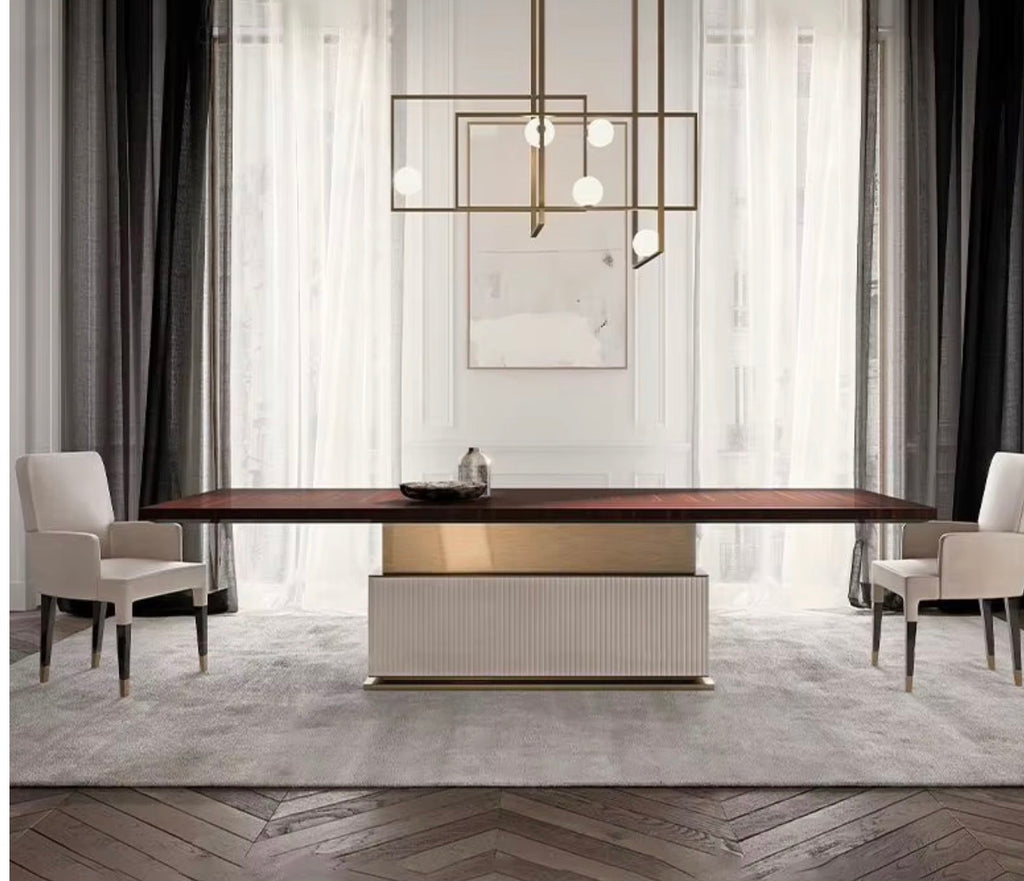 Casa Milano – Lucienne Signature Dining Table