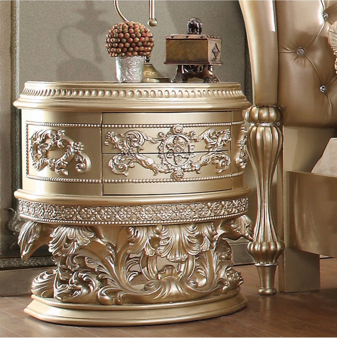 Casa Milano “Ravello” Grand Estate 7-Piece Bedroom Collection