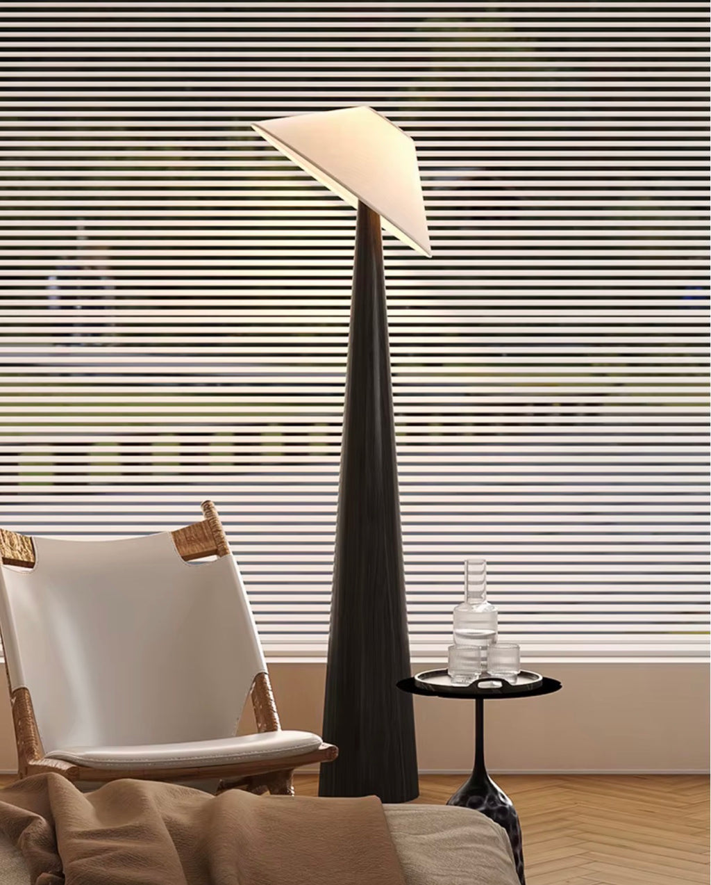 Mss Hat Floor Lamp