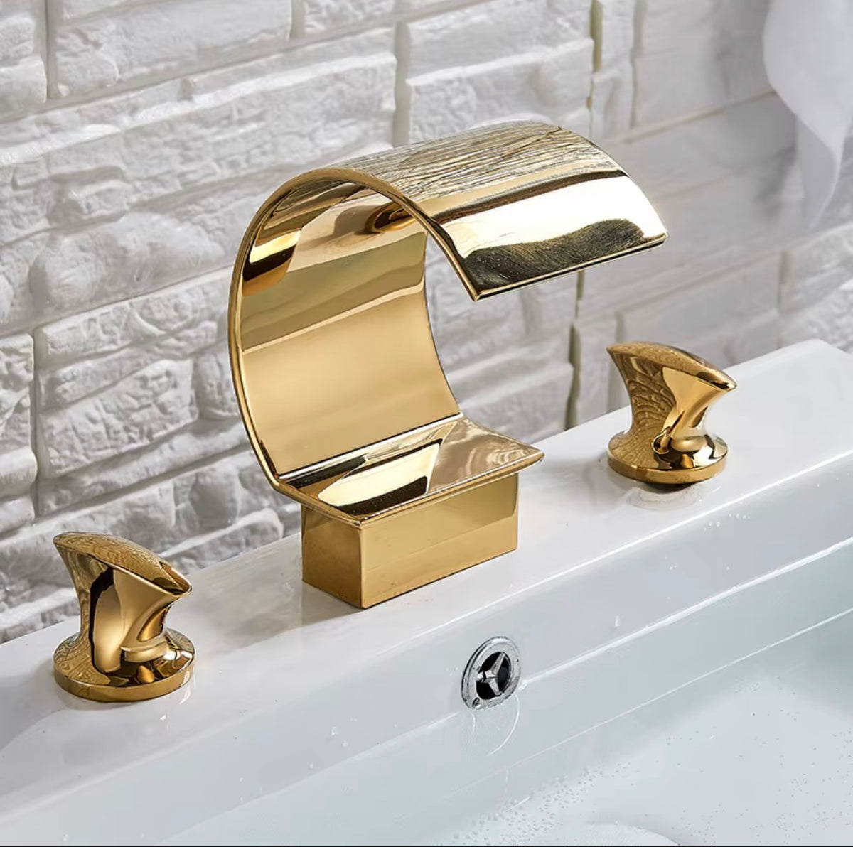 Valeria Crystal Waterfall Widespread Bath Faucet