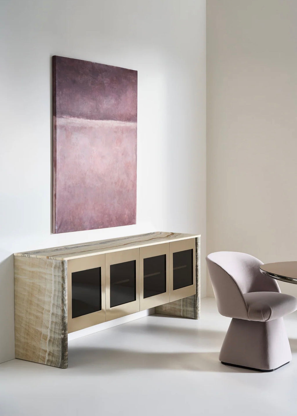 Casa Milano – Vuelta Luxury Swivel Dining Chair in Taupe Velvet