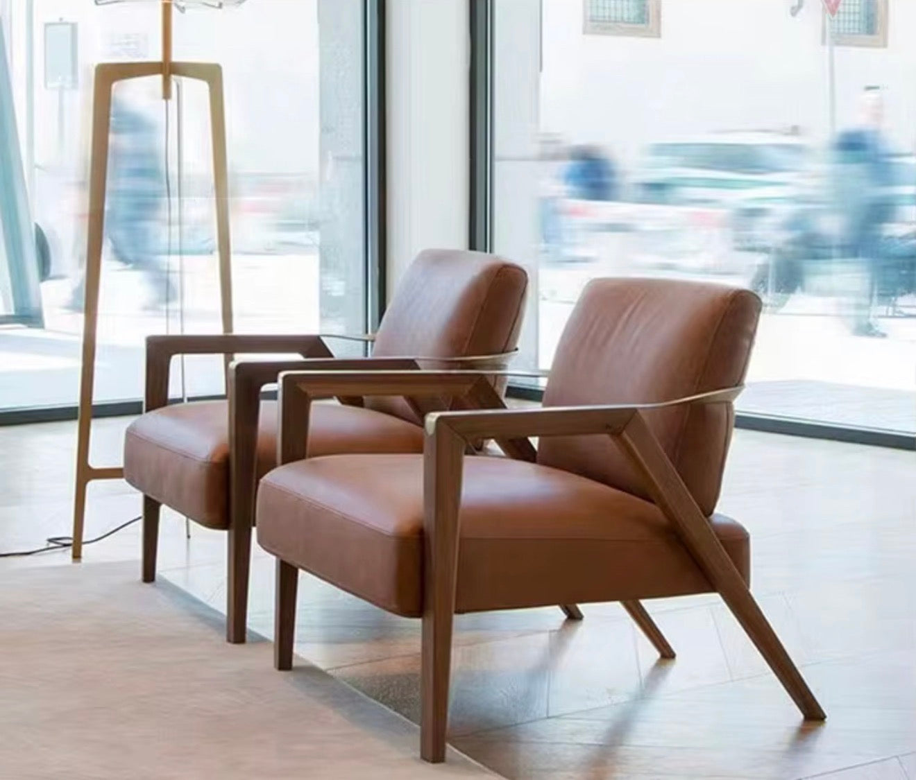 Valenza Luxe Accent Chair