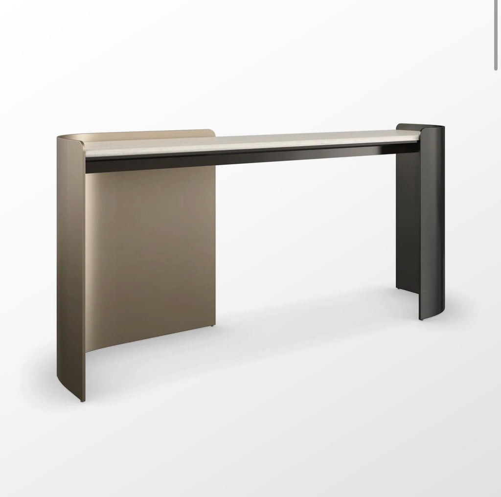 MOVEMENT CONSOLE/DESK