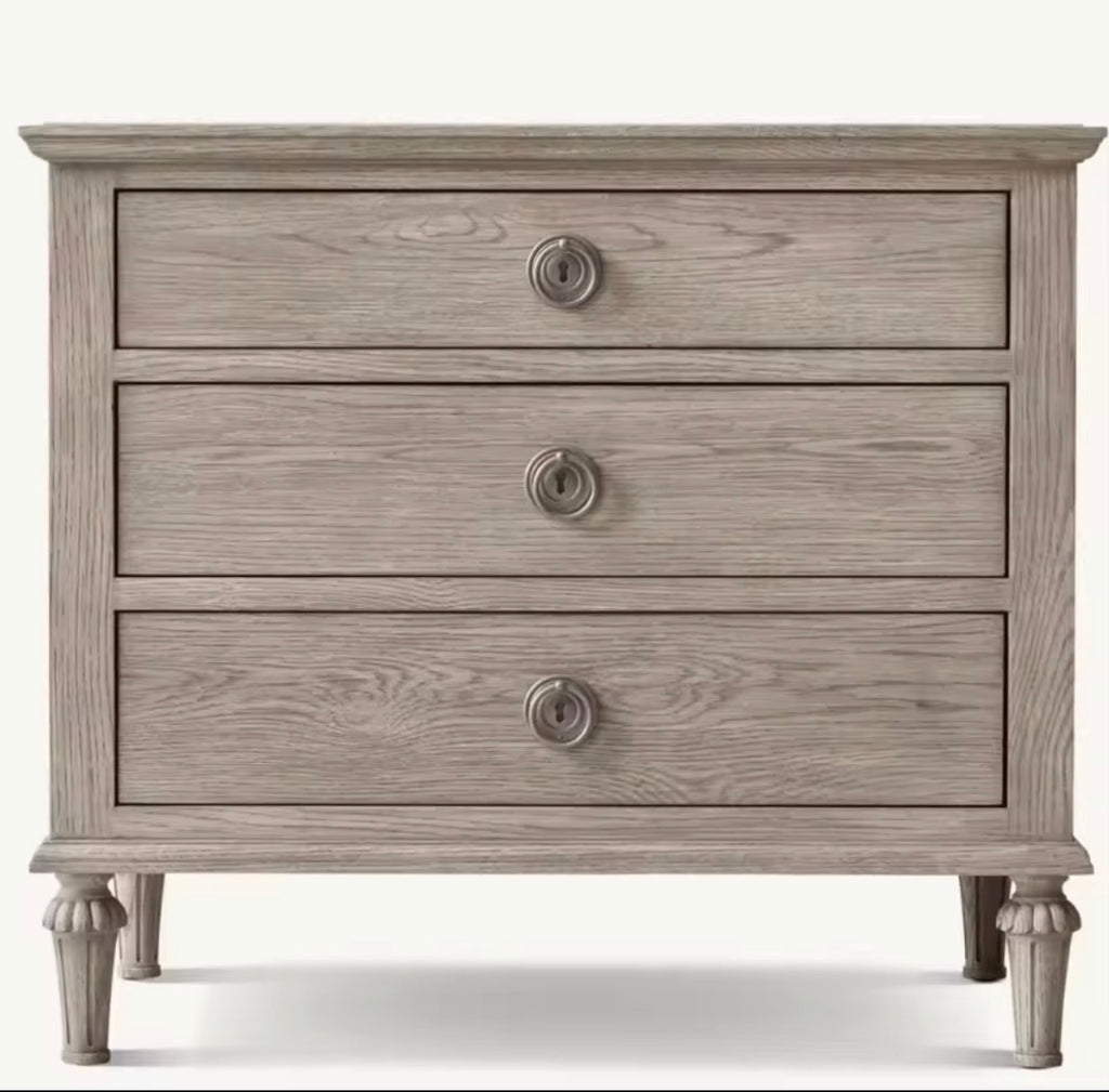 Casa Milano – Becerra Antiques Nightstands (Set of 2)