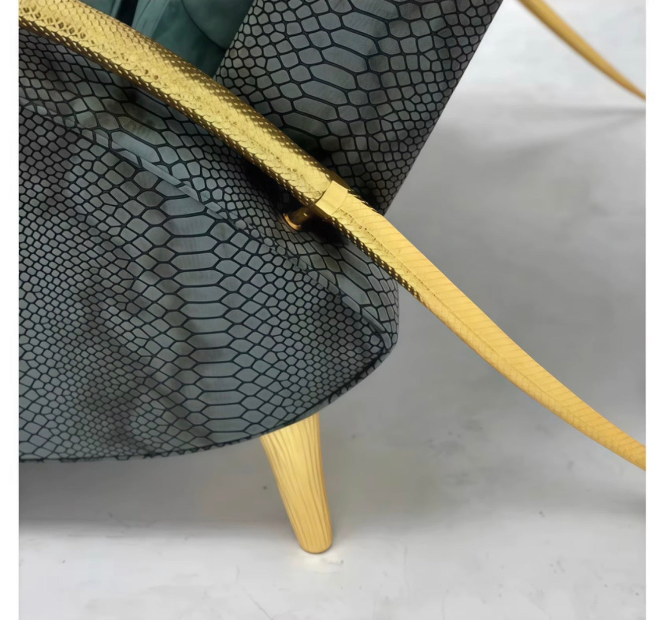 Casa Milano Palazzo Serpentine Armchair