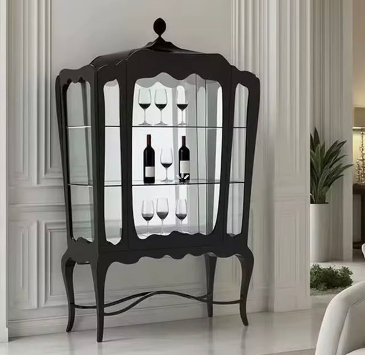 Valmont Cabinet