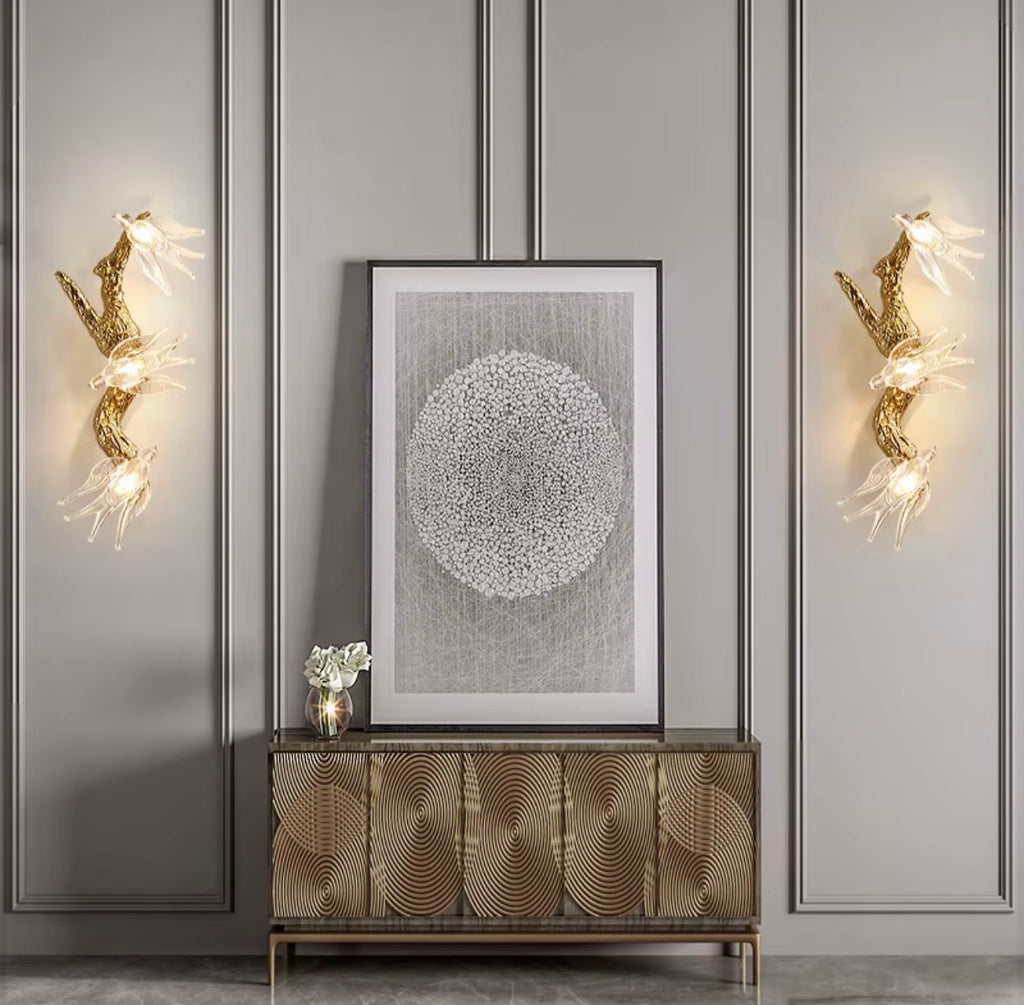 Susan Sculpture Wall Lamp