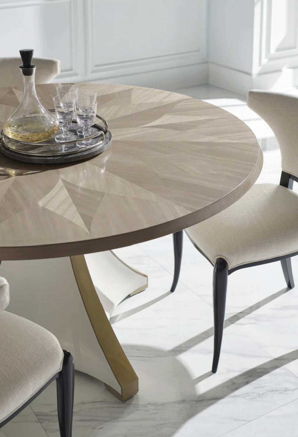Casa Milano – Modern Winged Dining Chair