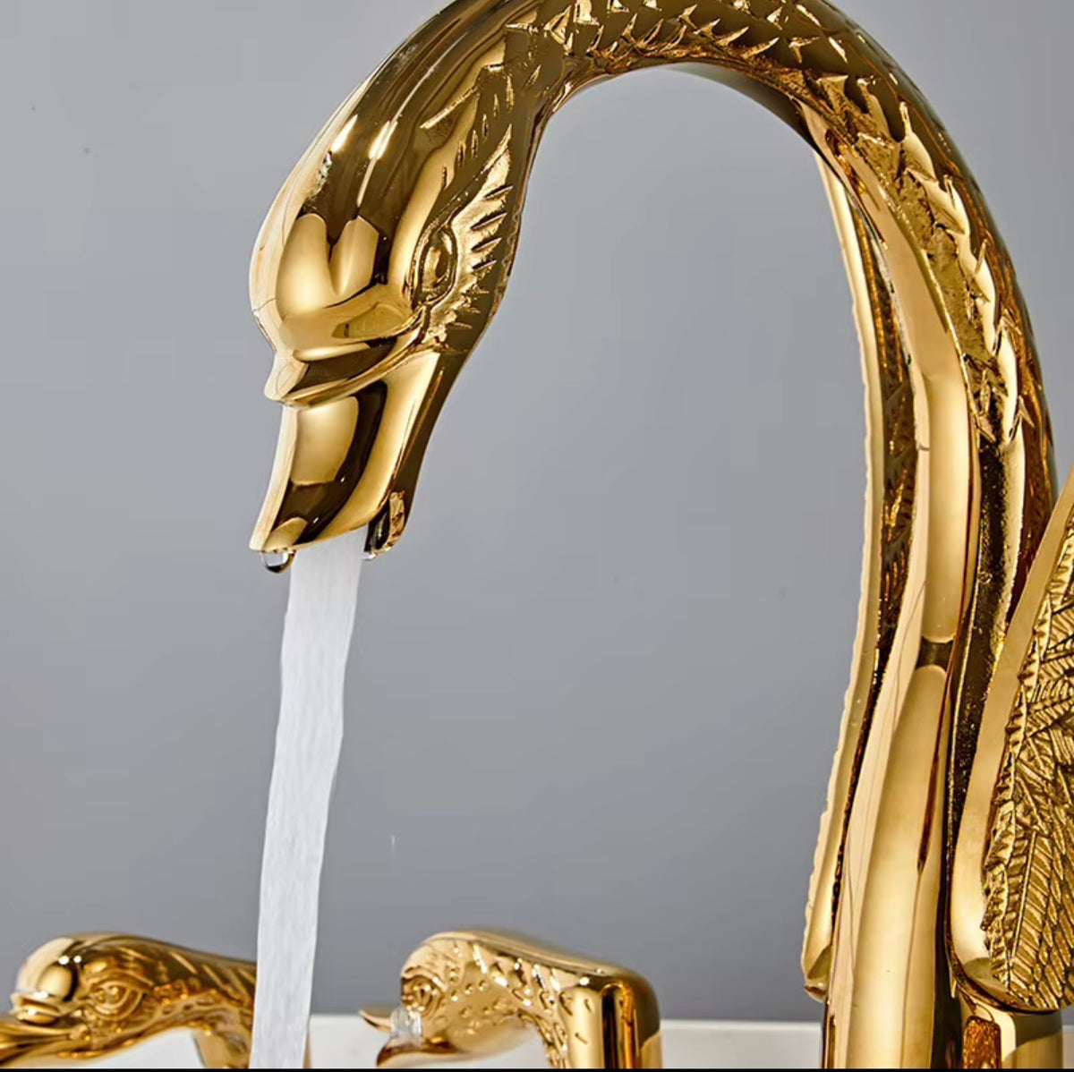 Cygne Sculptural  Swan Widespread Bathroom Faucet
