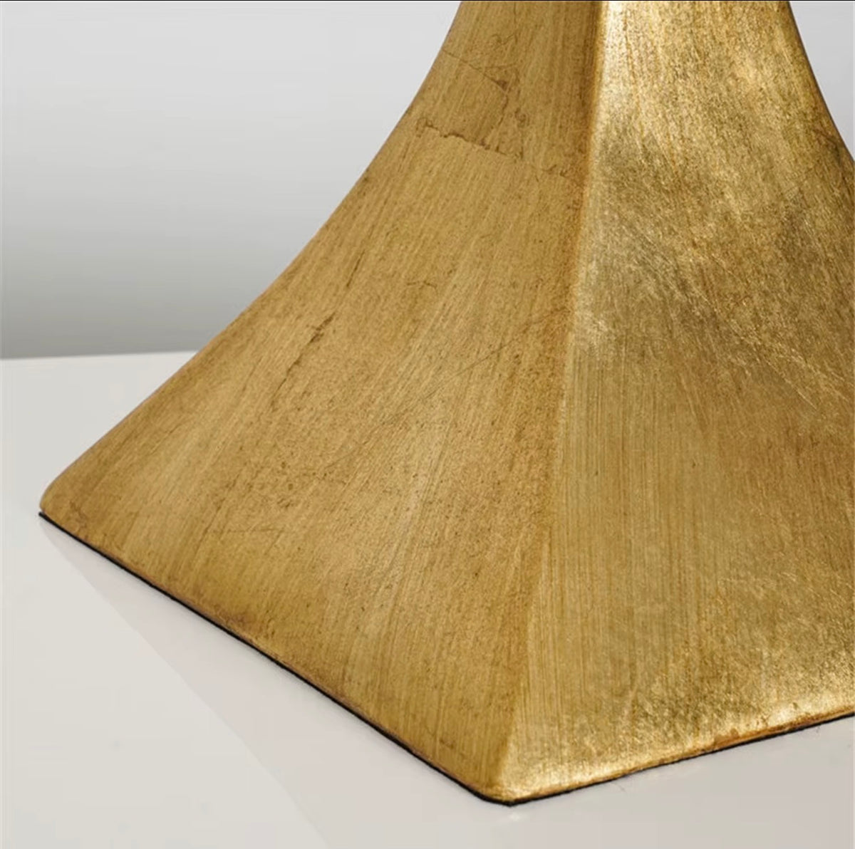 COLETTE SCULPTURAL GOLD TABLE LAMP