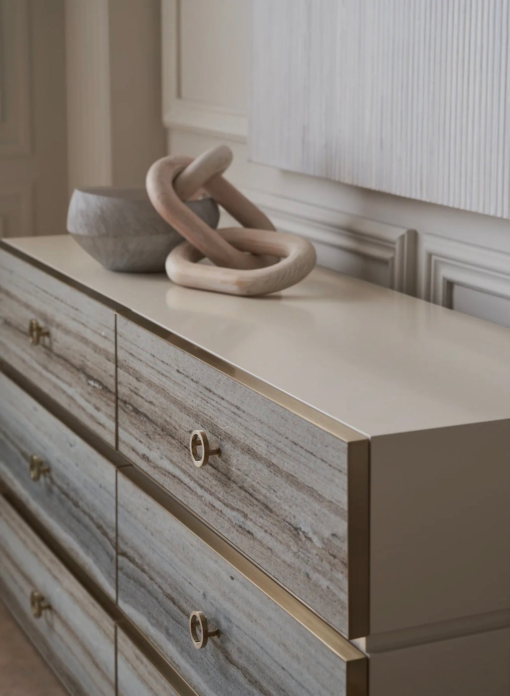 Bedrock Dresser