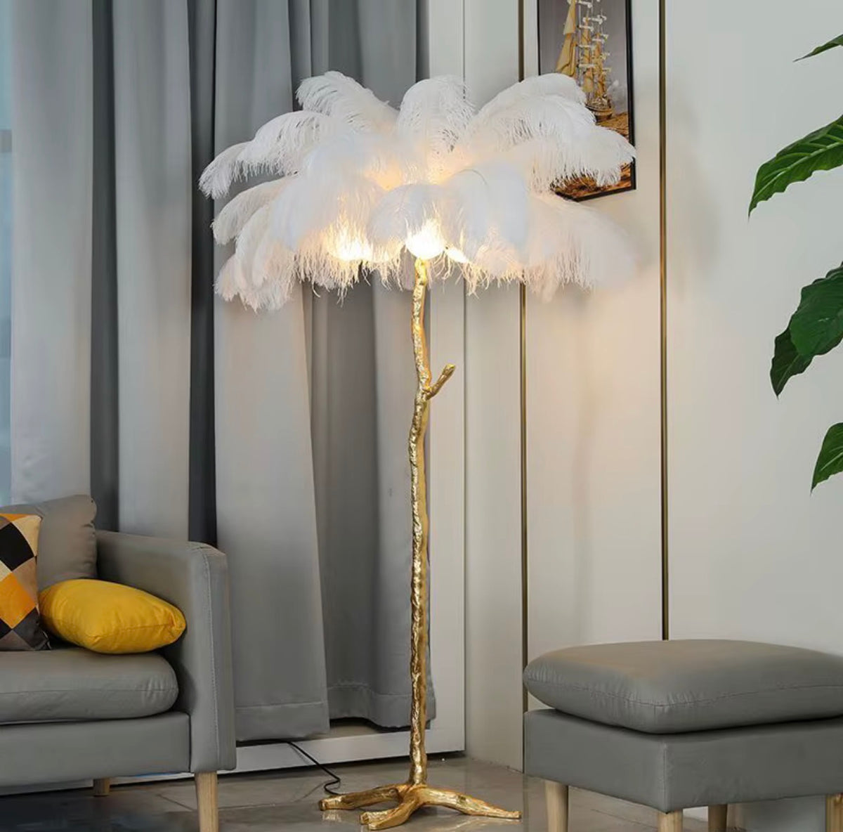 Fiora Feather Floor Lamp