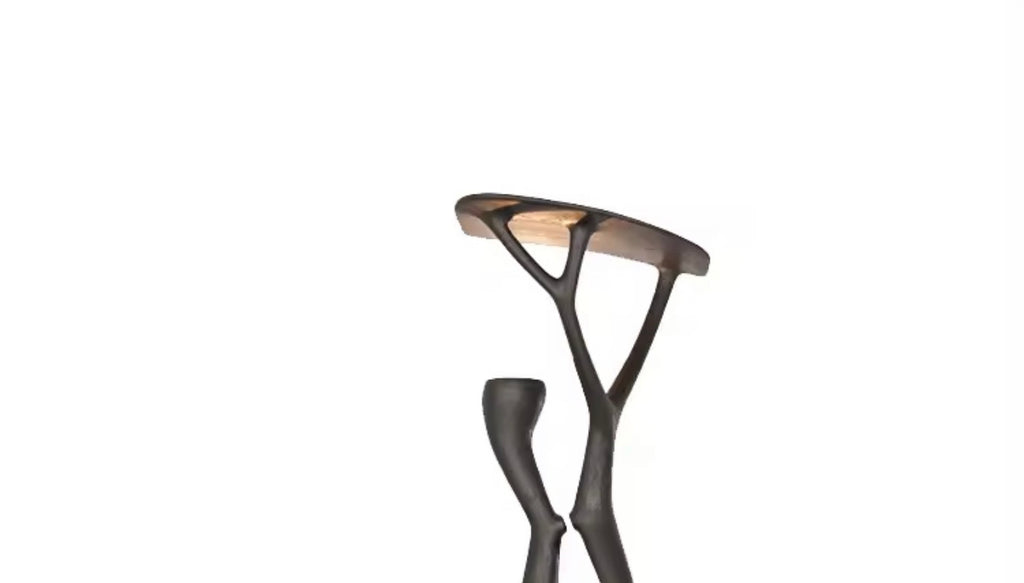 ELARA SCULPTURAL FLOOR LAMP