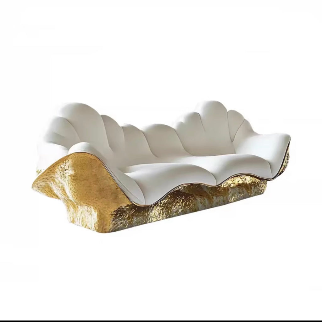 Fleur de Lumière Sofa
