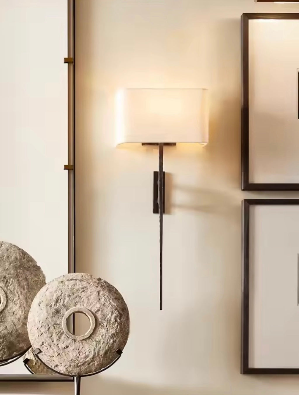 Varenne Wall Lamp