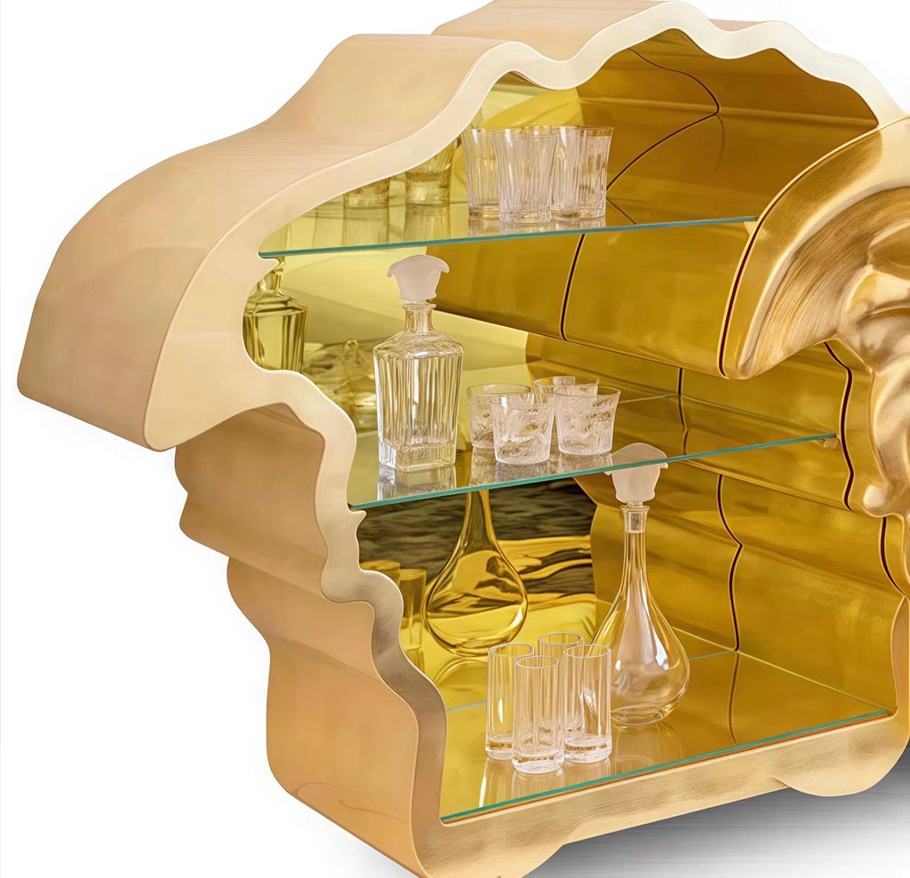 Casa Milano – Aurelio Medusa Gold Cabinet